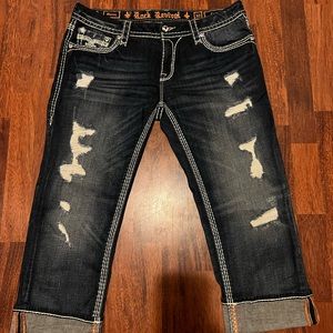Women’s Rock Revival Crop/Capri’s size 32